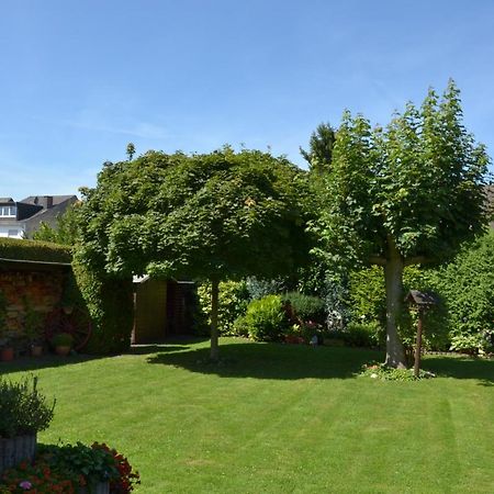 Ferienwohnung Heinen Andernach Esterno foto